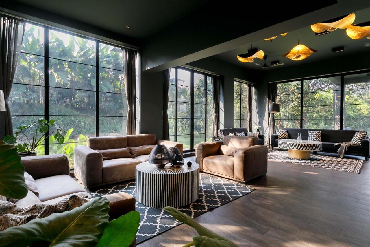 Stayvista At The Charcoal Villa Luxury Collection 阿里巴格 外观 照片