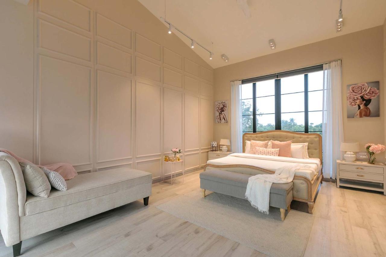Stayvista At The Charcoal Villa Luxury Collection 阿里巴格 外观 照片