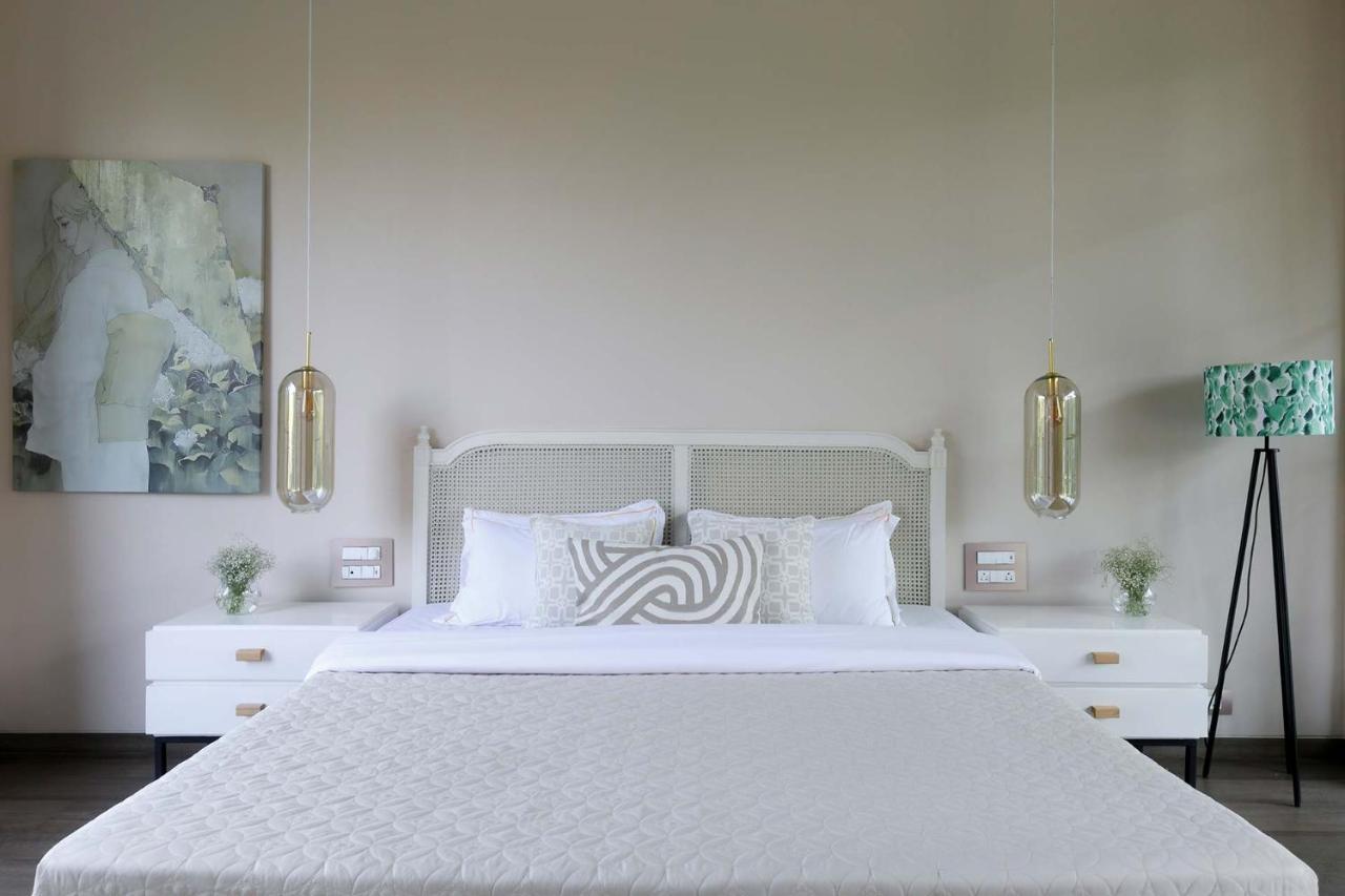 Stayvista At The Charcoal Villa Luxury Collection 阿里巴格 外观 照片
